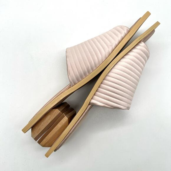 VINCE CAMUTO Imagine Satin Slide Sandal Womens 7 Blush Pink Quilted Rib Shoes - Picture 8 of 14